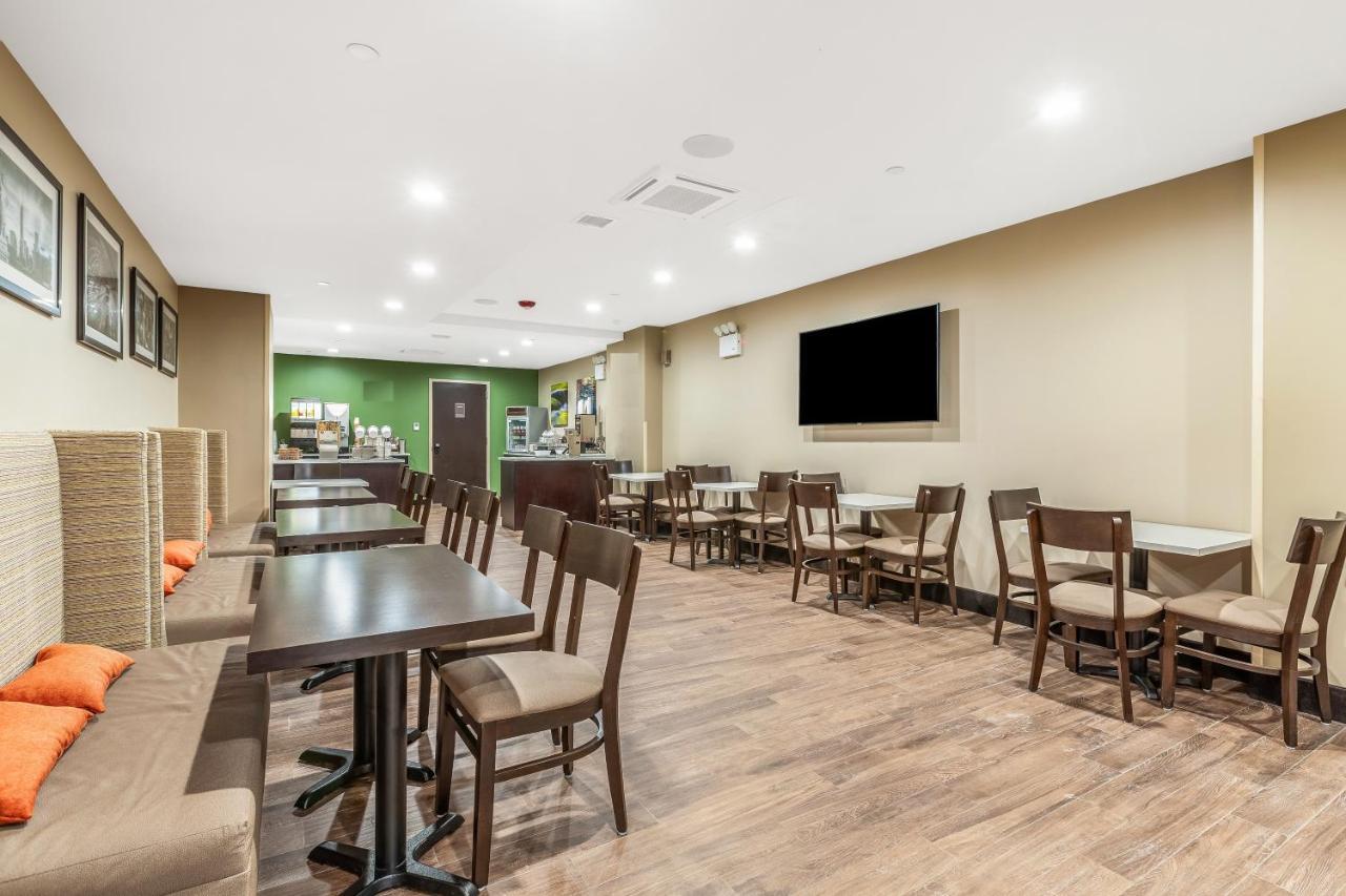 Van Wyck Hotel & Suites Near Jfk Airport New York Eksteriør billede